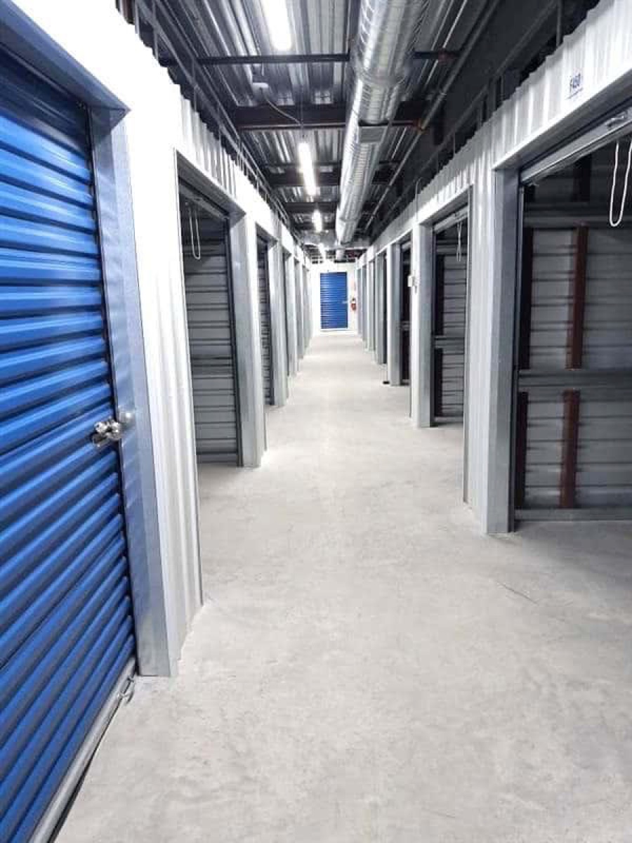 Corridoio interno climatizzato e sorvegliato di Forte Storage